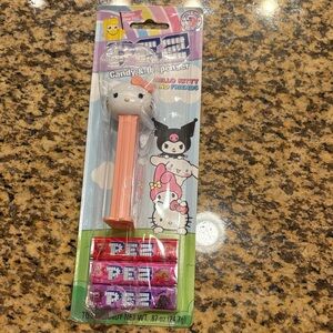 Sanrio Hello Kitty Peach & White PEZ Candy Dispenser